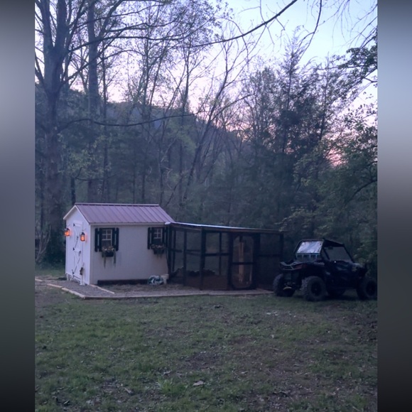 Meet your Posher, Brittney - Picture 11 of 16